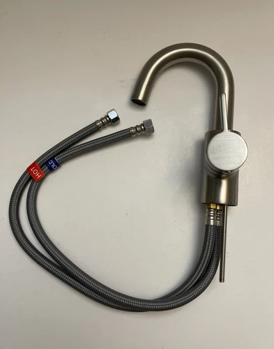 ProFlo ORRS PFWSC8871BN Single Handle Lavorty Faucet - Picture 4 of 6