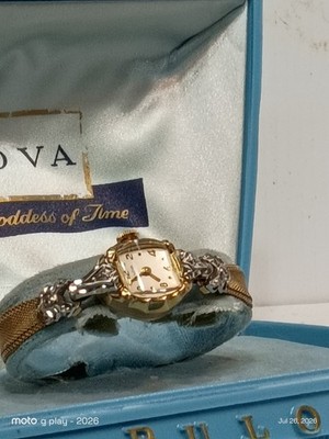 Bulova Women's Watch Vintage In Original Box