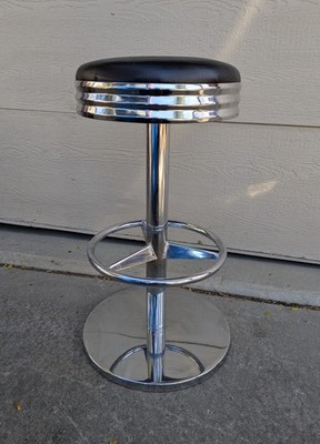 Vintage Retro Diner Style Chrome Metal Round Vinyl 30