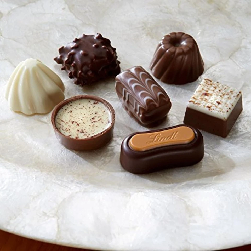 Gourmet Chocolate Variety Pack - 41-Piece Creation Dessert - Image 4 of 4