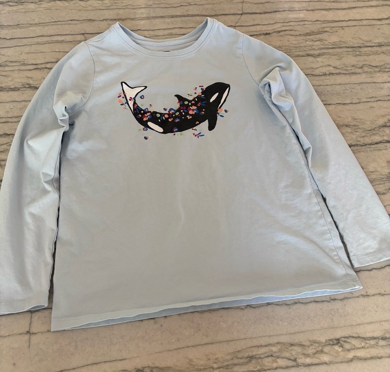 Tea Collection Girls Light Blue Long-Sleeve Orca Graphic Tee Size 12