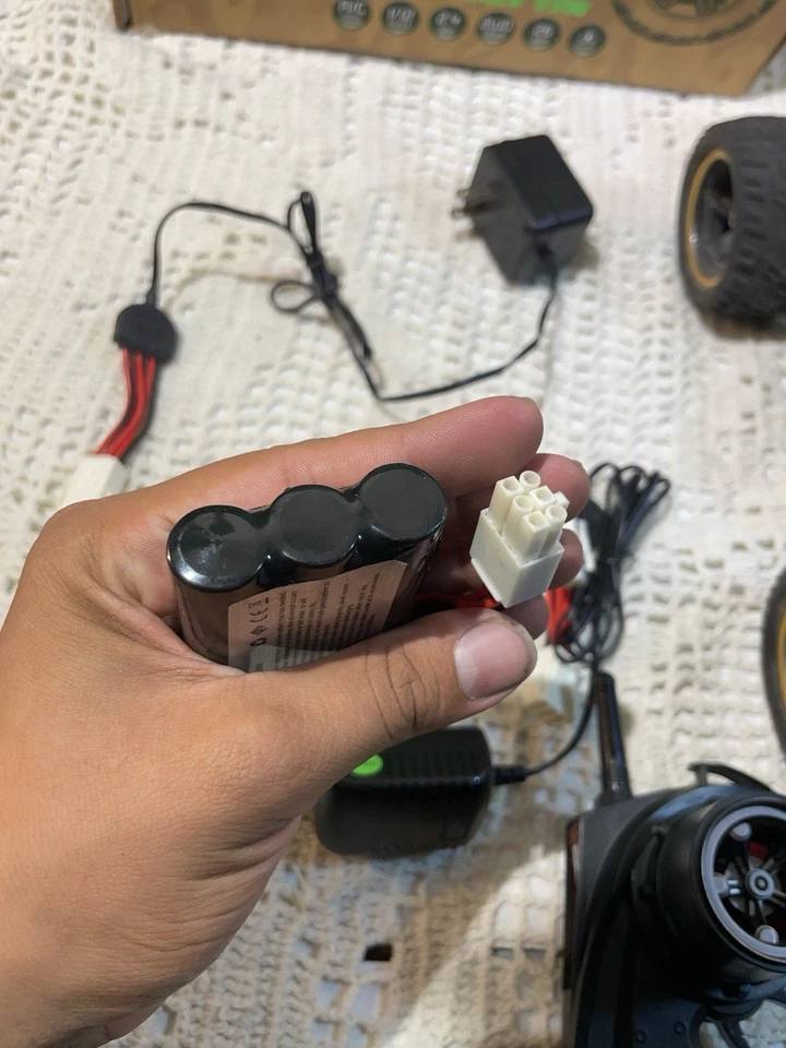 GPtoys Flame Peace S916 Off Road Truck RC Toy - Изображение 3 из 4