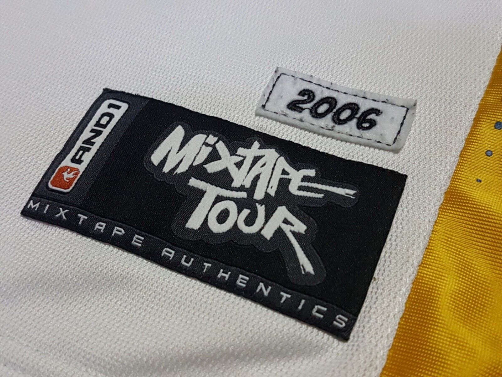 Vintage And1 Mixtape Tour The Professor #12 Stitched Jersey Xl – KYVintage