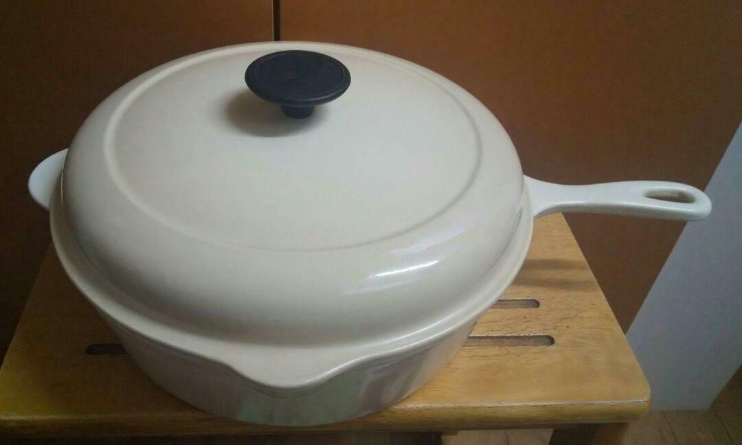 Platz machen Korrekt herunter nehmen le creuset deep covered skillet