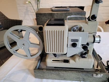 Vintage Eumig Wien P8  8MM Film Movie Projector Untested