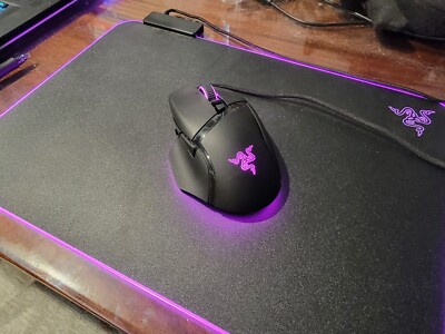 Razer Basilisk V3 Mouse AND Razer Firefly V2 Mousepad (NO BOX) (Barely used)