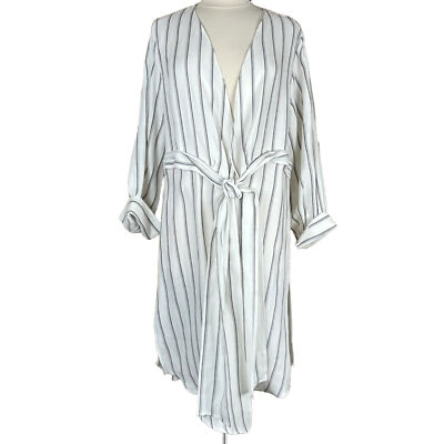 Current Air (Size L) Anthropologie White & Gray Striped Belted Soft Bath Robe