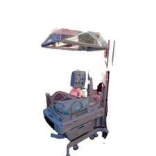 GE Giraffe OmniBed Incubator