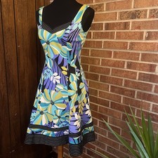 Nine West Women 2 Tropical Floral Sleeveless Sweetheart Fit and Flare Dress NWOT