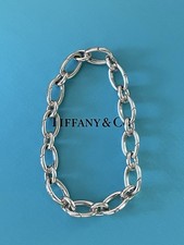 Tiffany & Co Sterling Silver Oval Clasping Li...