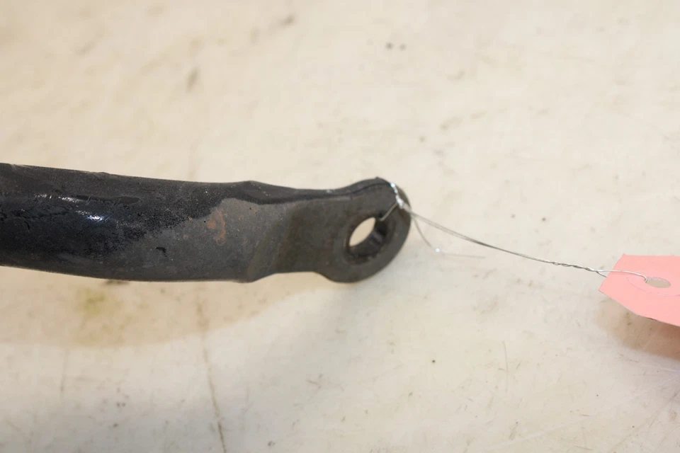 2010-2016 Hyundai Genesis Coupe Front Sway Bar OEM LR45 - Image 2 of 4