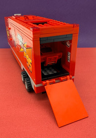 2011 ☆ Lego ☆ Disney : Cars 2 - Macks Team Truck Set #8486