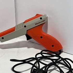 Nintendo NES Zapper Orange Duck Hunt Gun NES-005