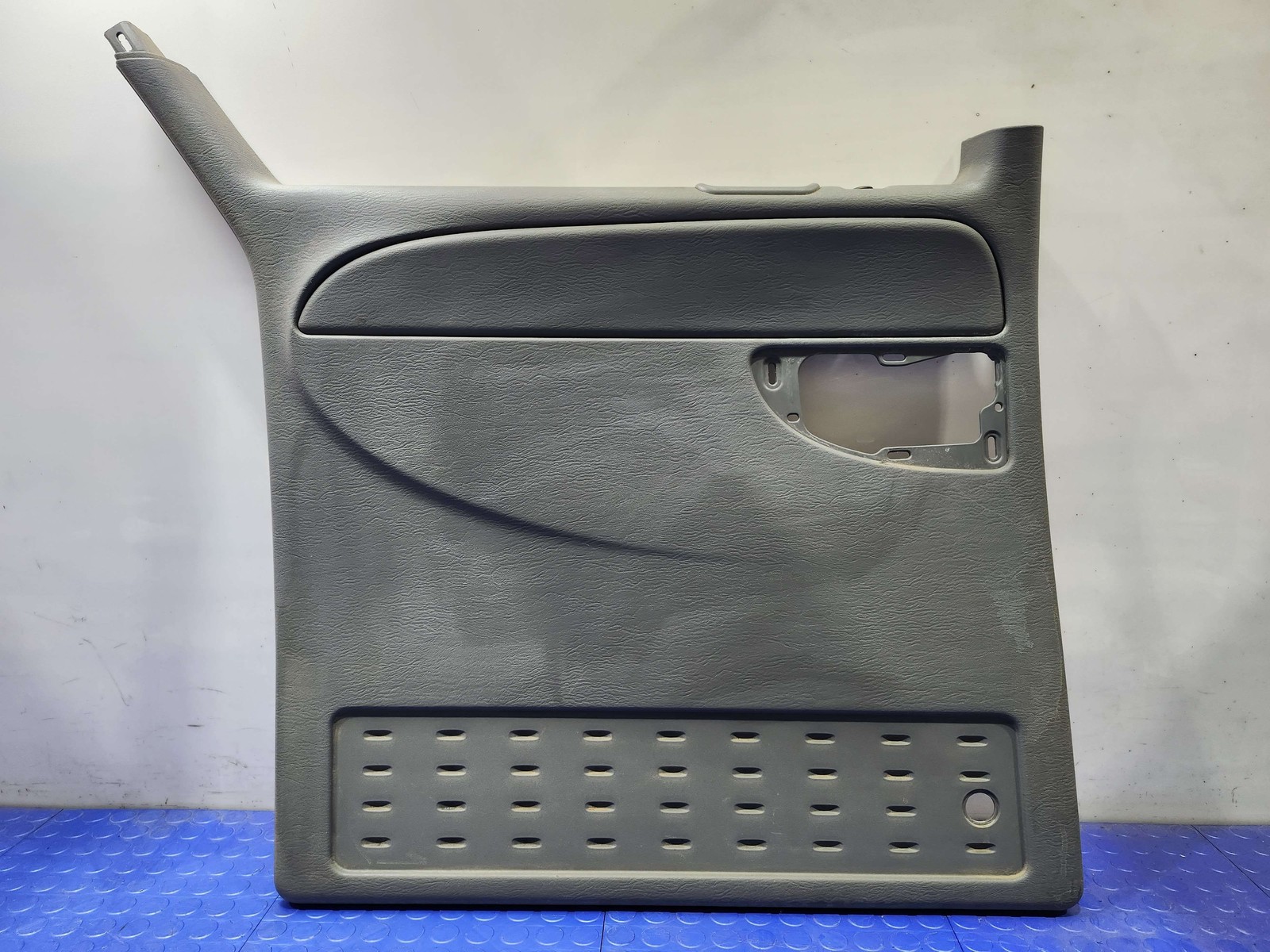 Avan Rear Door Trim Panel Left Driver Side Gray Oem Wl911d5ad