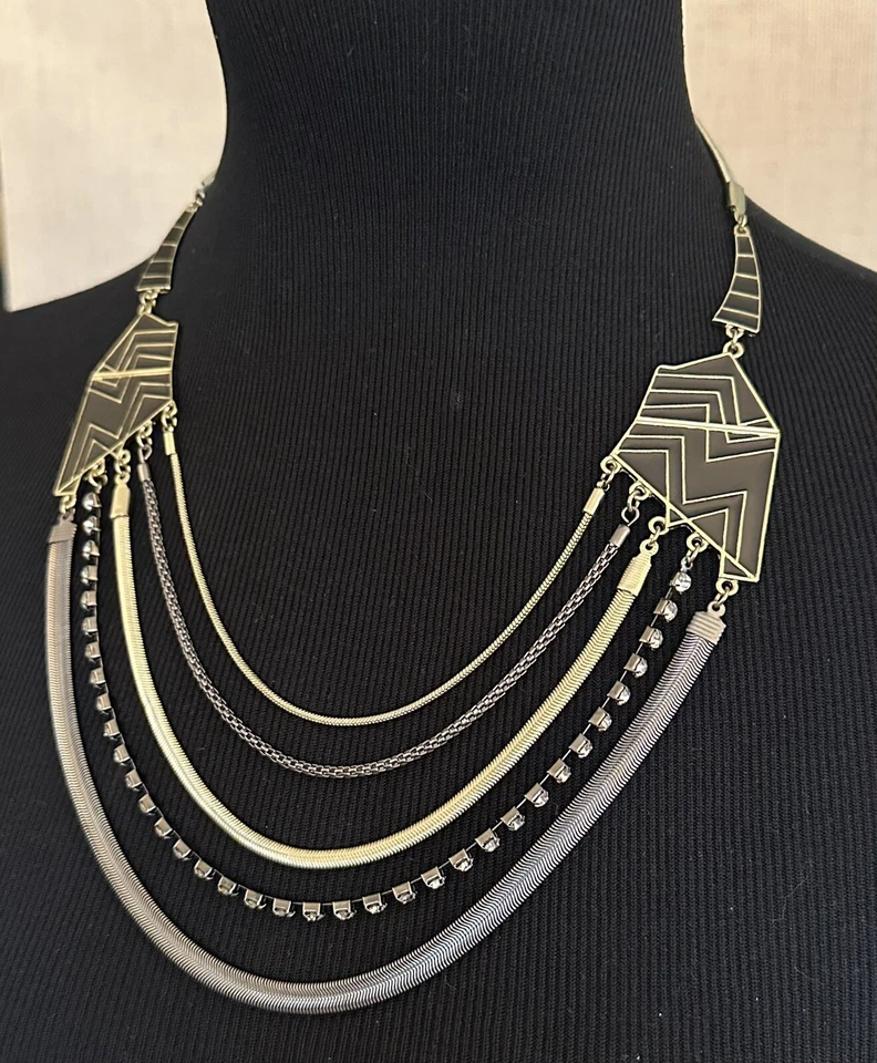 "Collar Jennifer Lopez Jlo 21"" Esmalte Negro Multi Mezcla Cadena Estrás" Foto 2 de 4