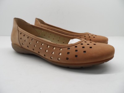 Remonte Women's D4606 Flat Tan Size 5.5M