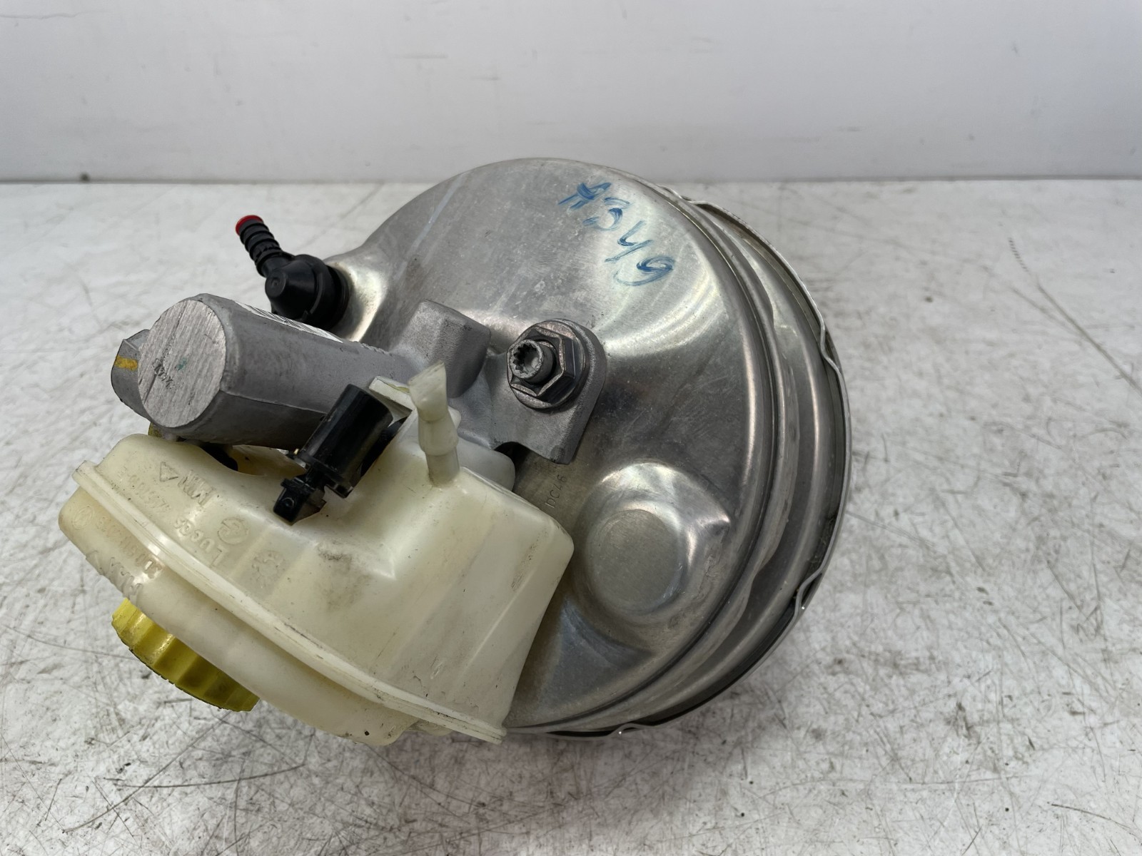 Bentley Continental GT 2003-2018 Brake master cylinder