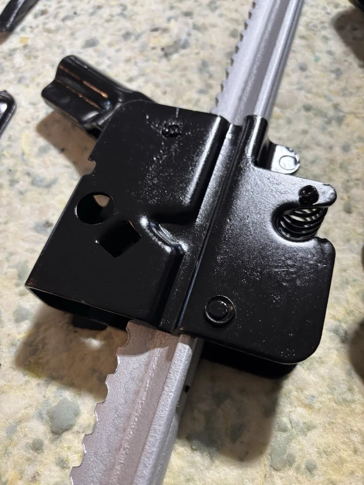 Chevrolet Impala 1966 o 1967, Biscayne, Bel Air, gato de parachoques. Elección de gancho Foto 2 de 4