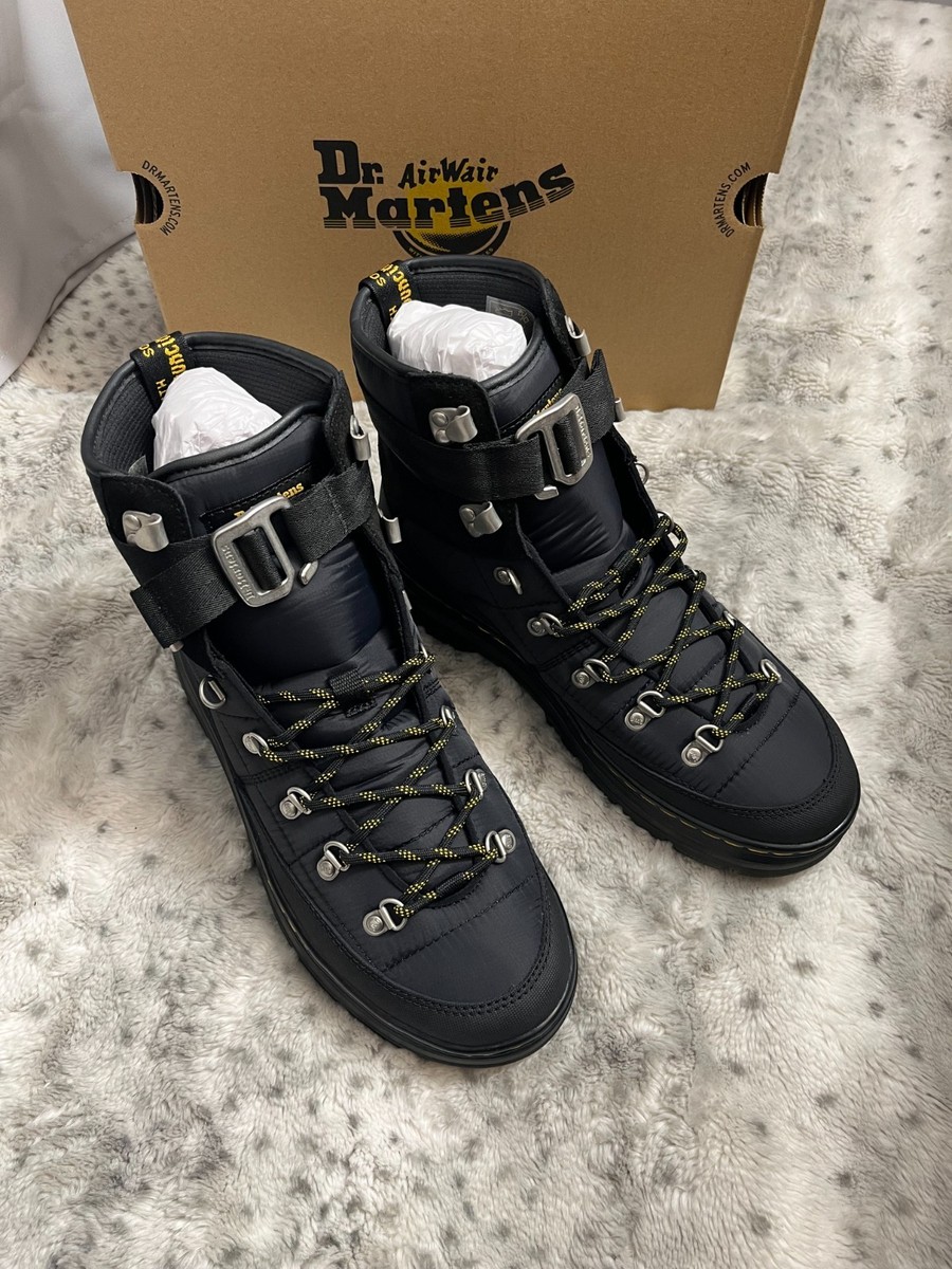 Dr. Martens Combs Tech Quilted Casual Boots MSRP$180 PERFECT FOR