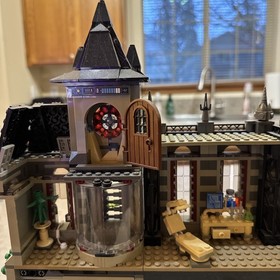 LEGO DC Super Heroes: Batman: Arkham Asylum Breakout (10937) - incomplete set