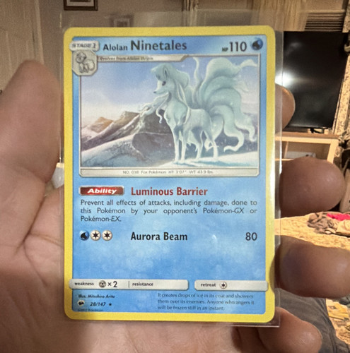 Alolan Ninetales 028/147 Burning Shadows Holo Rare