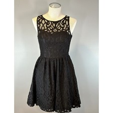 Lauren Conrad NWT Metallic Lace Dress in Black Size 4