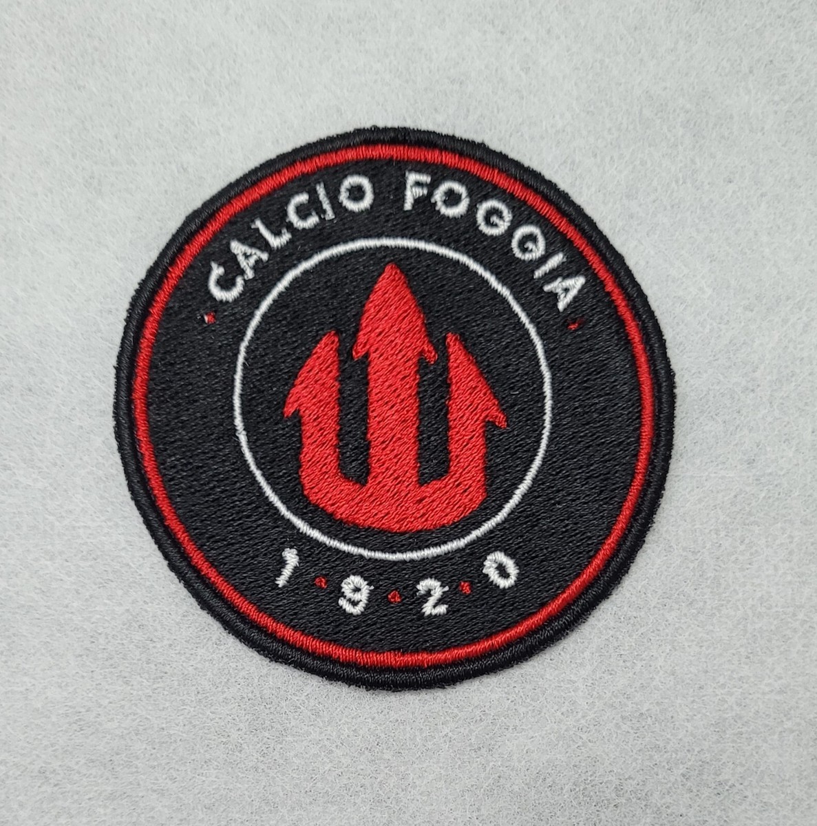 TOPPA PATCH STEMMA Genoa Calcio Ricamata TERMOADESIVA E DA CUCIRE 8X6CM