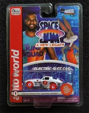 Auto World Space Jam 1964 Corvette Grand Sport Bugs Bunny chase slot racing car