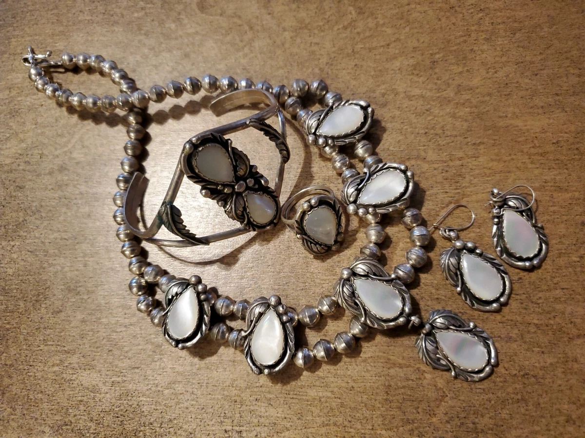 Vintage navajo sale necklace