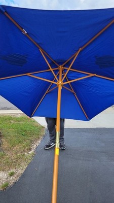 chicago cubs patio umbrella 42" Primary Logo Folding Umbrella, Blue This large umbrella features vibrant Chicago Cubs graphics and colors CHICAGO CUBS OLD STYLE BEER