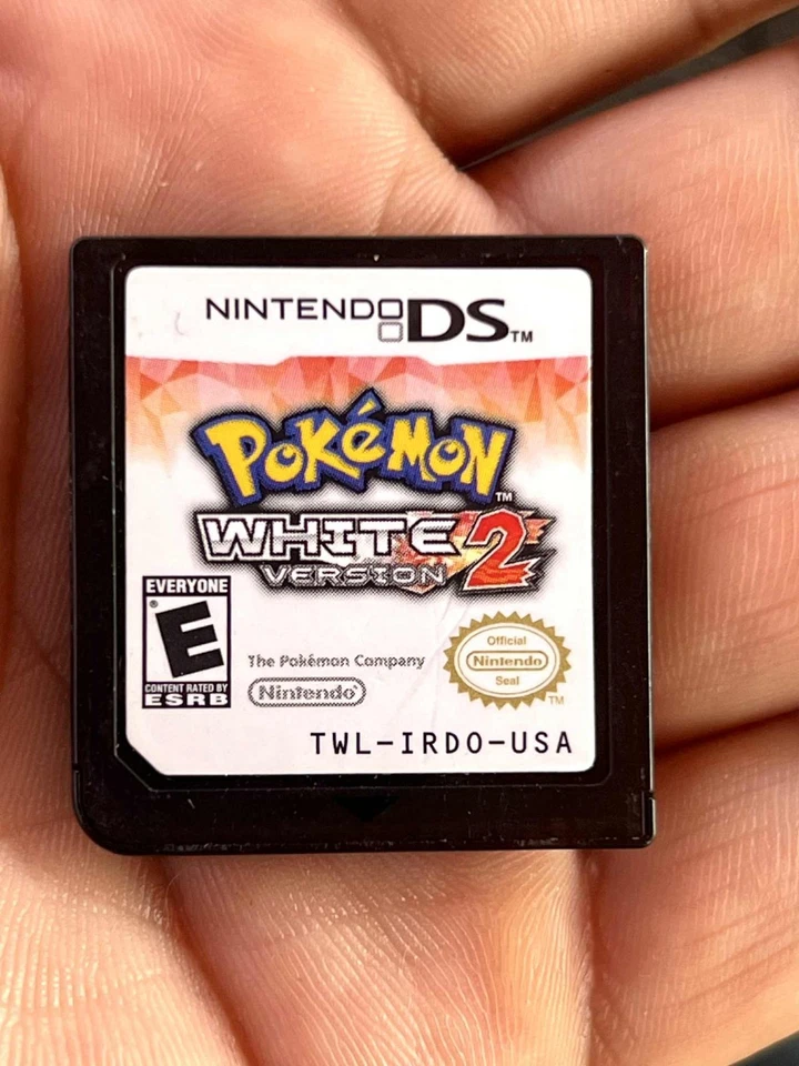 Pokemon: White Version 2 (Nintendo DS, 2012) No Manual! Tested & Working! - Image 3 of 4