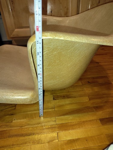 Sedia vintage epoca Eames pergamena fibra di vetro seduta scocca non marcata Herman Miller - Foto 13 di 13