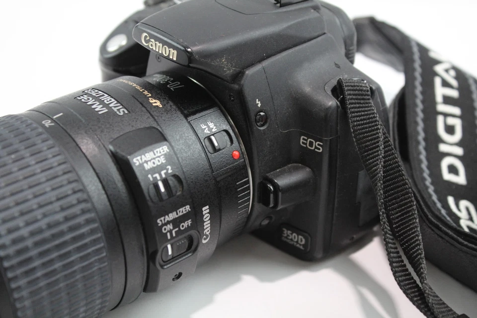 Canon 350D DSLR Digital Camera Working w/ Canon 70-300mm F/4-5.6 - Image 3 of 4