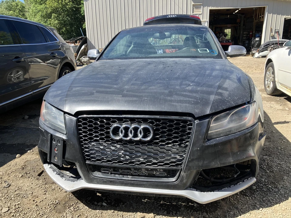 12 AUDI S5 Evaporator Canister - Image 3 of 4