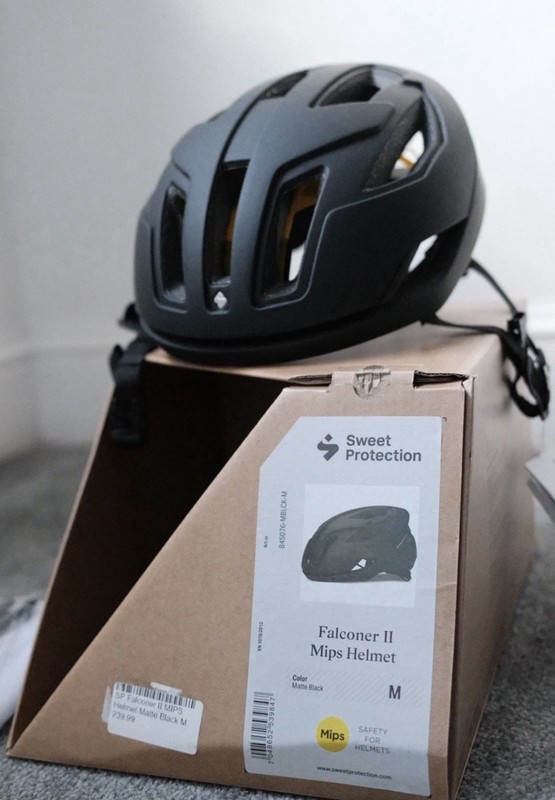 Sweet Protection Falconer 2 MIPS Matte Black Medium (RRP £239.99)