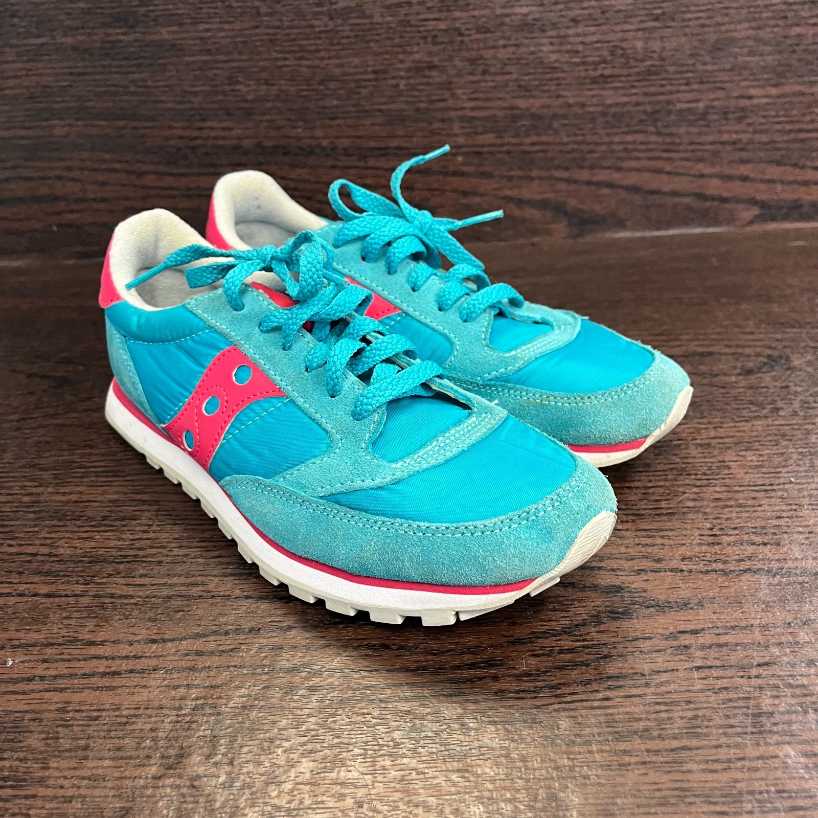 Saucony Women's Jazz Low Pro Sneaker Size 8 Blue Pink S1866-221 Retro Running