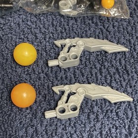 LEGO Bionicle Matoran 8930 Dekar 100% Complete 