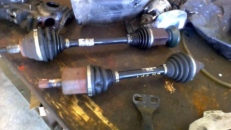 Compresor de aire acondicionado usado se adapta a: Volkswagen Tiguan 2.0 2011 grado A Foto 3 de 4