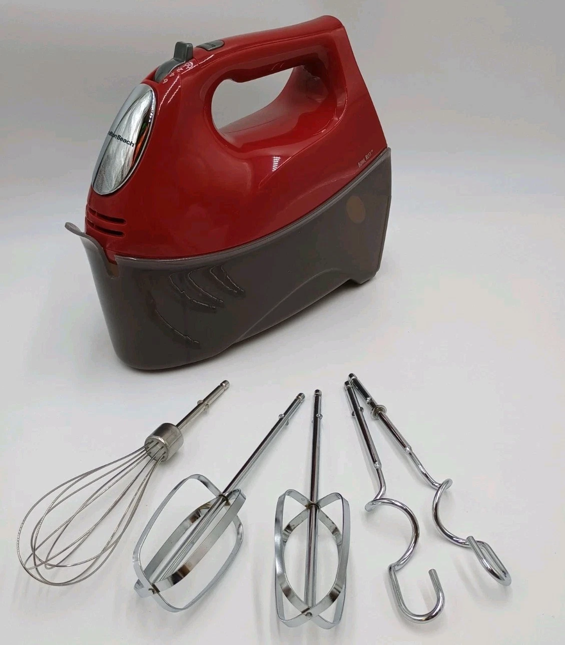 Red Hamilton Beach 6-Speed Electric Mixer Whisk Traditional Beaters Gently Used
Opens in a new windo