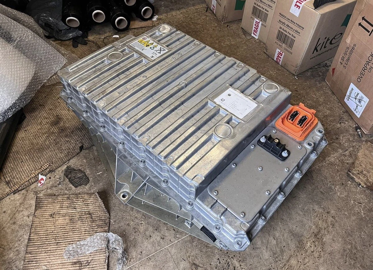 BMW X5 F15 F85 2018 Battery 7645963 8676830 7645962 2.0 Petrol