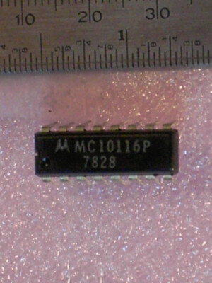 Motorola MC10116P, Line DriveRelceiver, Triple, Differential, 16 Pin
