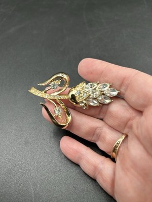 VTG Coro Marquise Rhinestone Wheat Brooch Gold Tone Signed