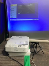 Epson Brightlink 685WI/H741A Short-throw Projector 3500 lumens. VARIOUS HRS