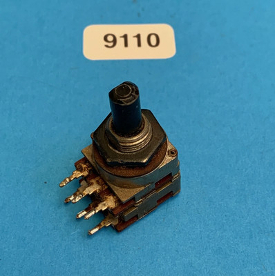 [FRS] StudioMaster MOSFET Mixer Part: 6-Pin Potentiometer 2X10KC Pot [Japan]