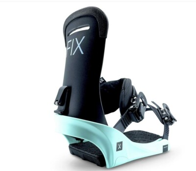 SIGNAL PLATINUM SERIES DK RNBOW SNOWBOARD PKG W/BINDINGS/BOOTS
