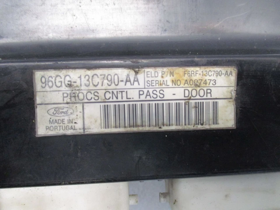 Centralina Per FORD SCORPIO II KOMBI (GNR, GGR) 2.3I 16V 96GG-13C7900-AA - Immagine 3 di 4