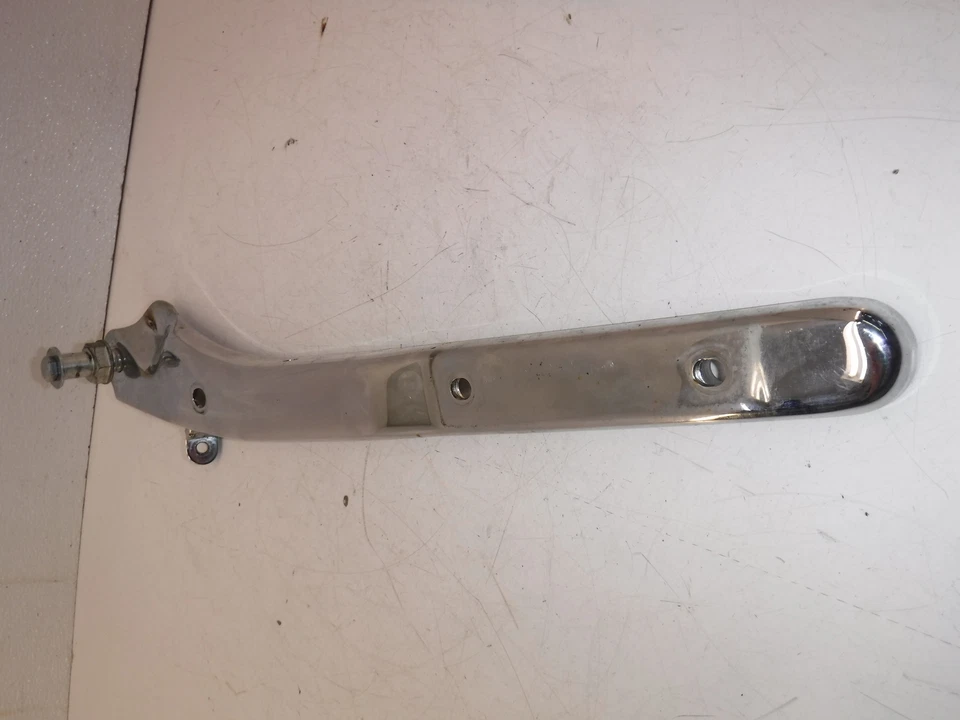 Honda Shadow Sabre 1100 2006 cromo fabricante original guardabarros trasero juego de rieles de agarre Foto 3 de 4