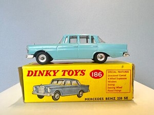 MERCEDES BENZ 220 Se Coupe De 1964 - Solido - N° 126 - 1/43 ··· EUR 75,00 - FR