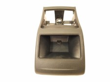 Abdeckung Mittelarmlehne Mittelkonsole Mercedes B-Klasse W246 A2466460069 Abdeckung Mittelarmlehne Mittelkonsole Mercedes B-Klasse W246 A2466460069