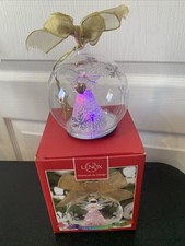 Lenox “American by Design” Ornamen de ángel iluminado que cambia de color